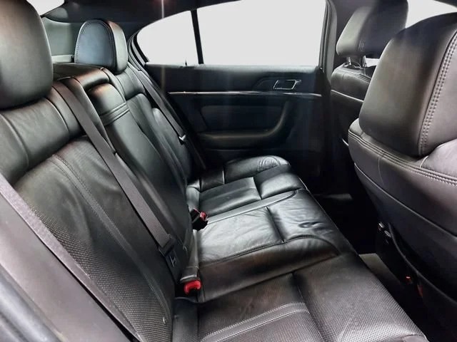 Used 2010 Blue Lincoln NA image 17