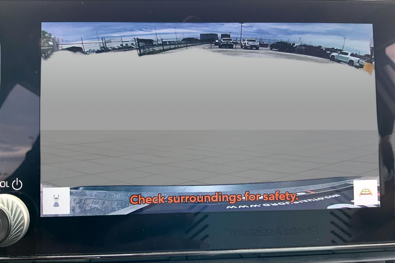 Used 2024 Silver Sky Metallic Toyota Hybrid XLE image 26