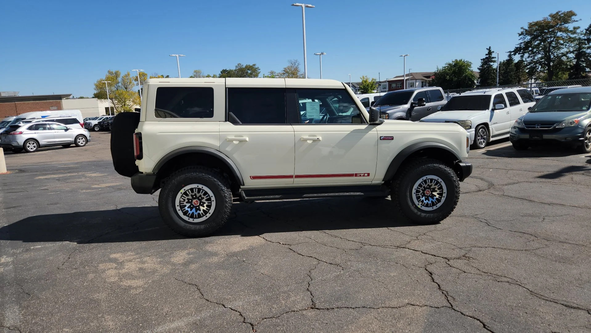 New 2026 Wimbledon White Ford Outer Banks image 8