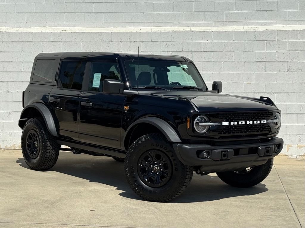 2026 Ford Bronco Badlands 4x4's photo