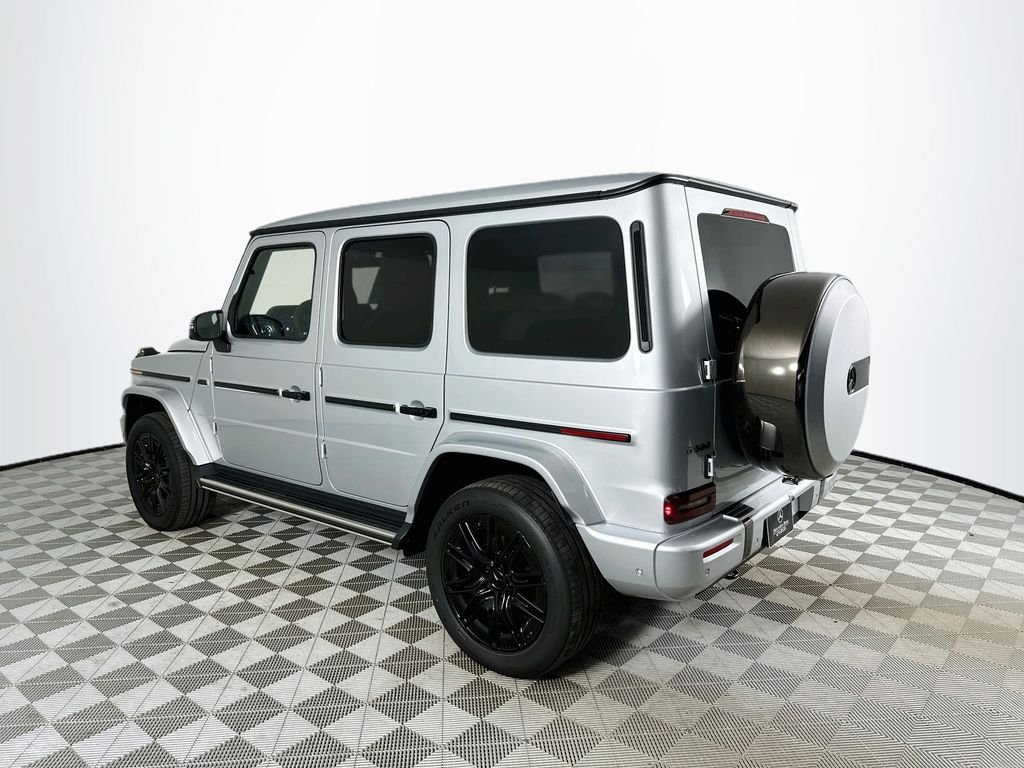 New 2027 Iridium Silver Mercedes-Benz G 580 image 5