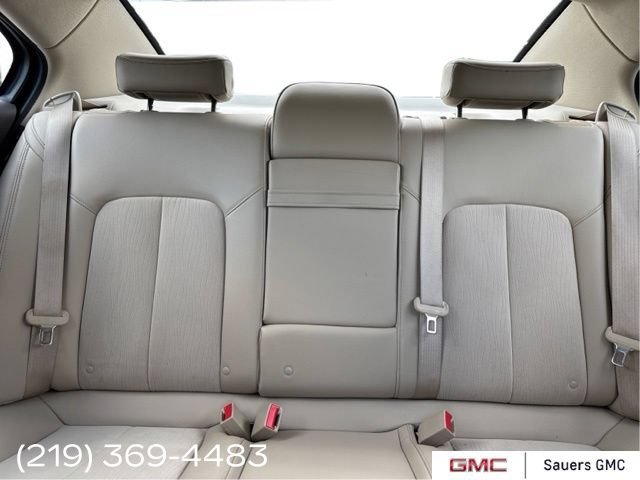 Used 2016 SPARKLING SILVER METALLIC Buick Base image 21