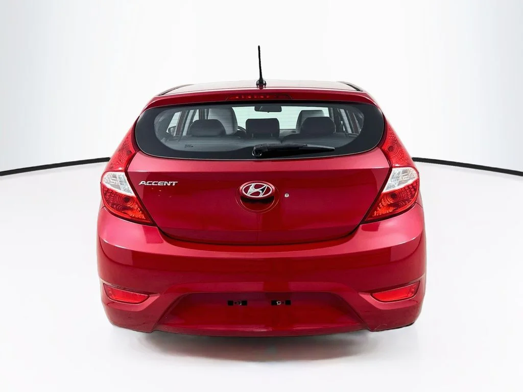 Used 2015 Red Hyundai GS image 6