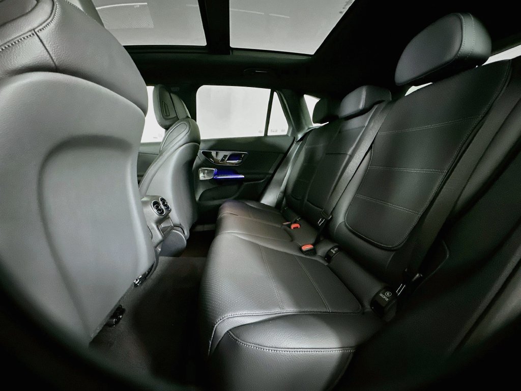 New 2027 Black Mercedes-Benz GLC 300 image 55