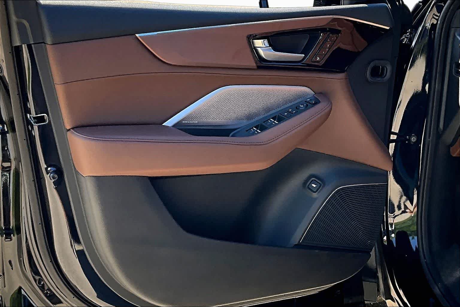 New 2026 Majestic Black Pearl Acura w/Technology Package image 10