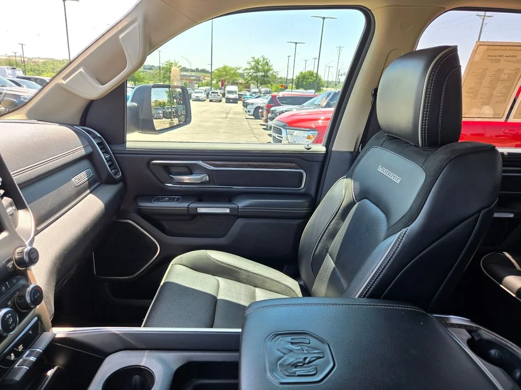 Used 2020 Black Ram Laramie image 26