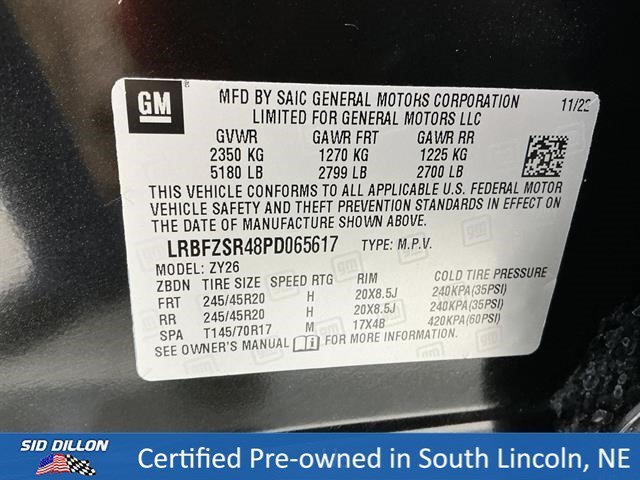 Used 2023 Ebony Twilight Metallic Buick Avenir image 14