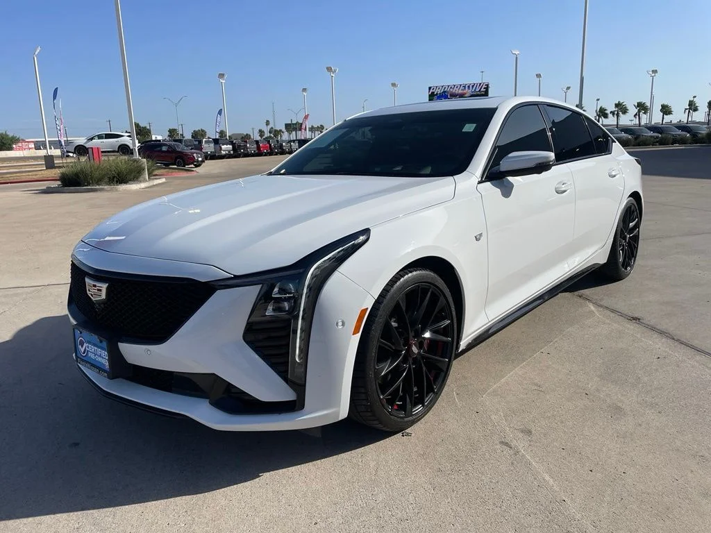 Used 2025 White Cadillac Sport image 2