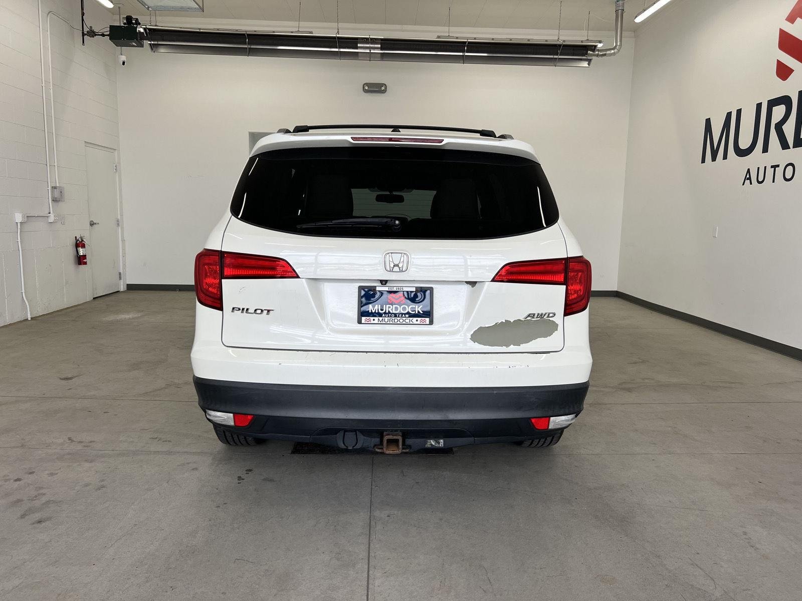2016 Honda Pilot EX-L - Photo 10