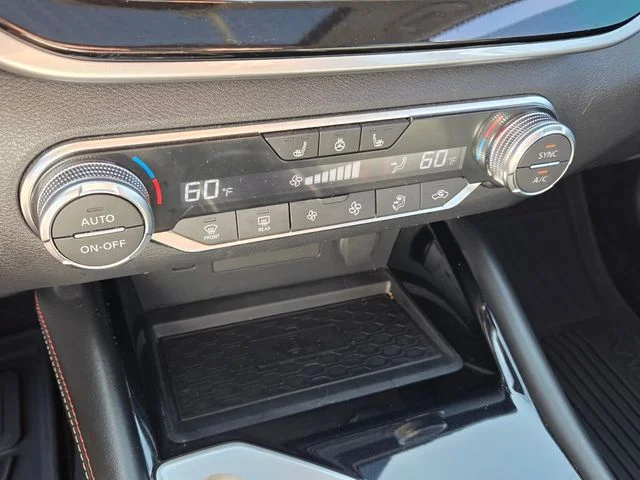 Used 2024 Gray Nissan 2.0 SR image 24