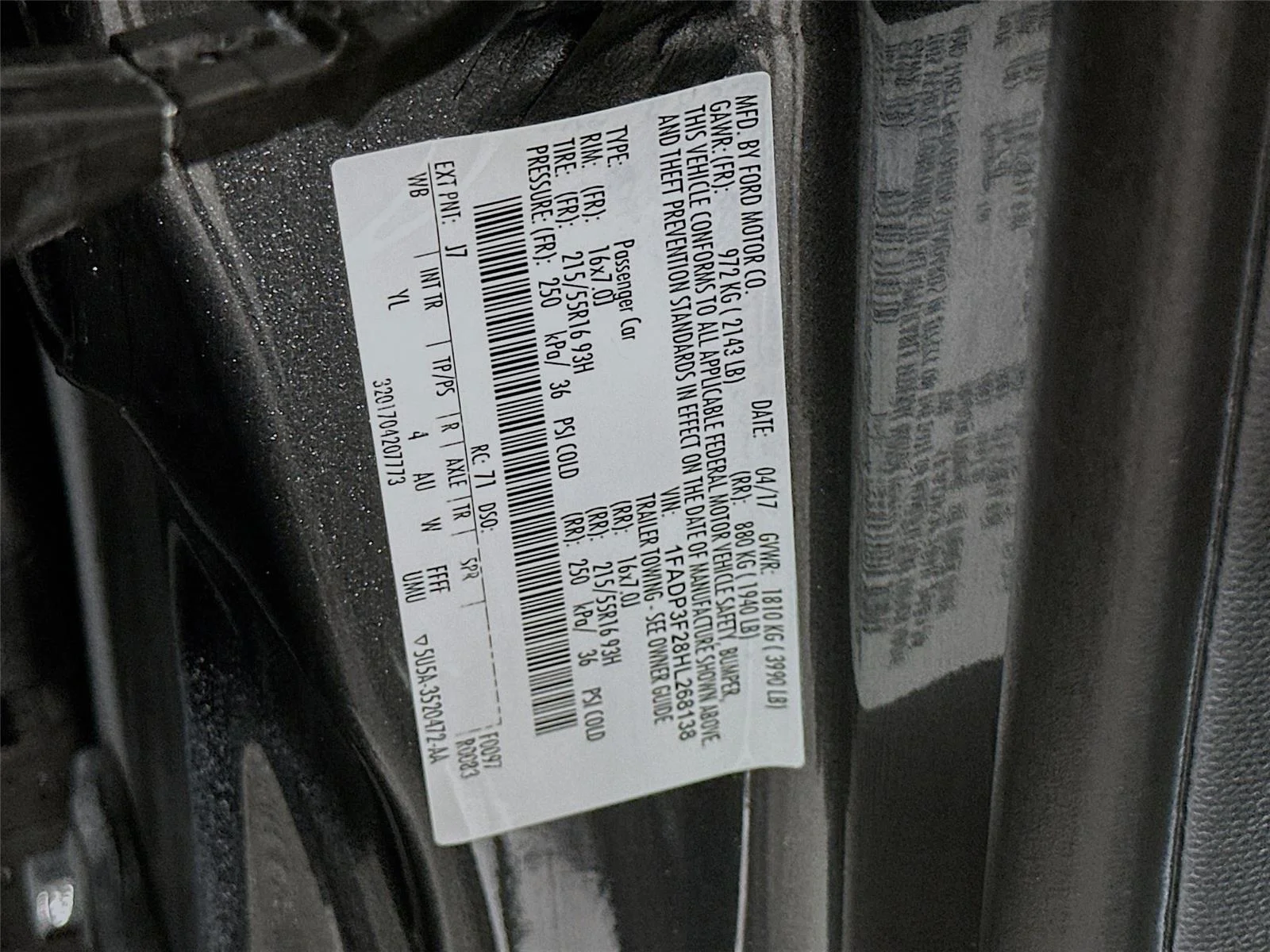 Used 2017  Ford SE image 21
