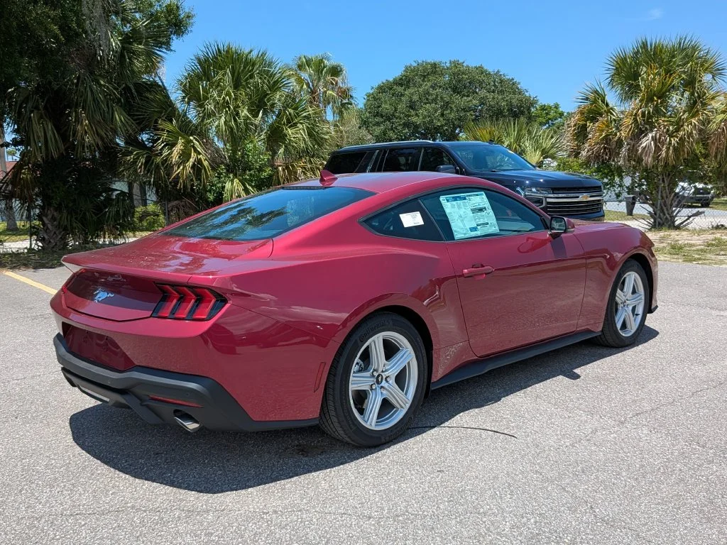 New 2026 Molten Magenta Metallic Tinted Clearcoat Ford EcoBoost® Premium Fastback image 31