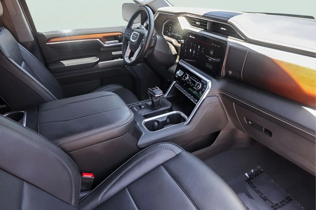 Used 2023 Black GMC Denali image 32