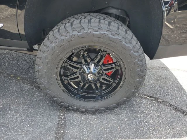 New 2026 Black GMC Elevation image 35