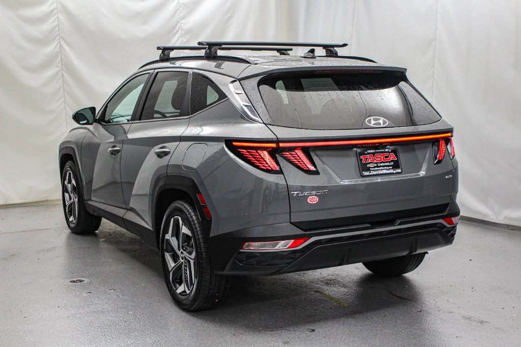 Used 2024 Gray Hyundai SEL image 6