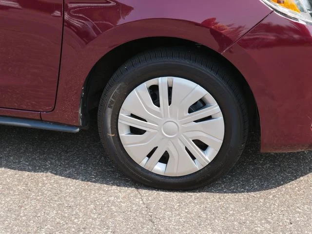 Used 2024 Wine Red Metallic Mitsubishi ES image 7