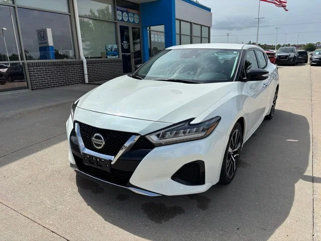2021 Nissan Maxima SV