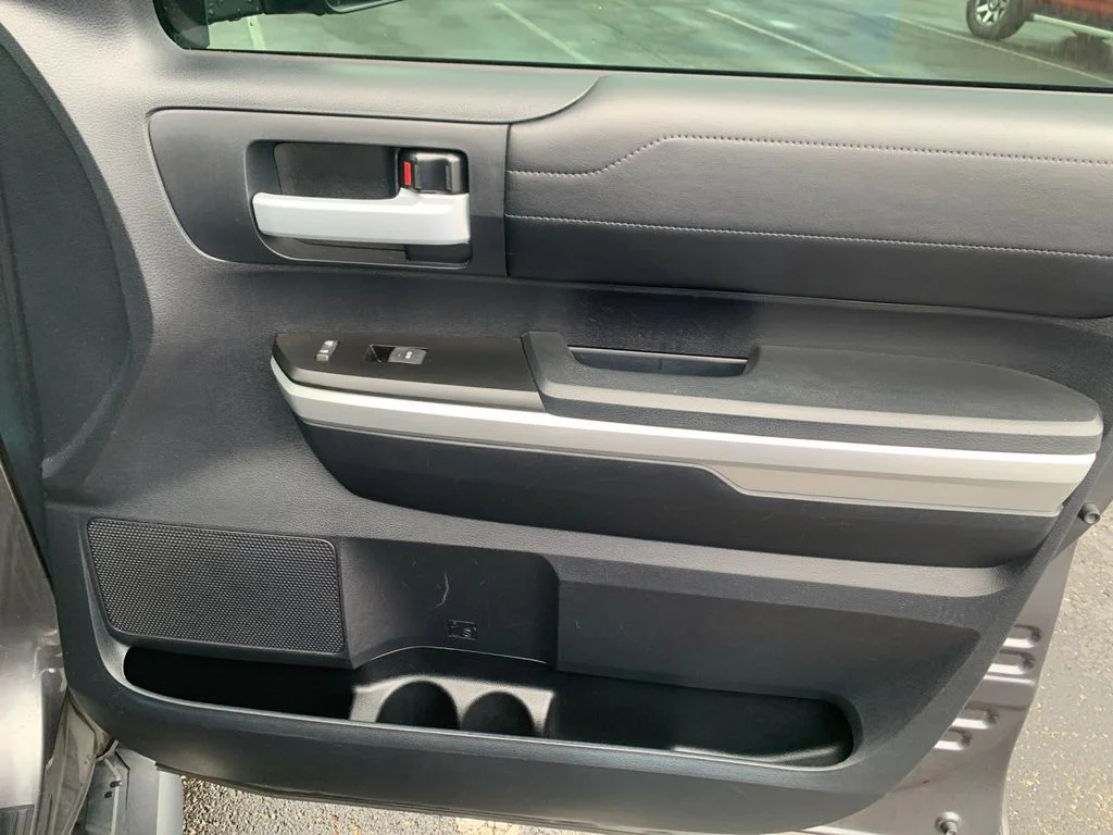 Used 2017 Gray Toyota Limited image 20