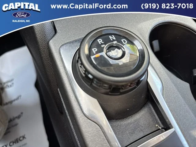 Used 2025 Gray Ford Outer Banks image 30