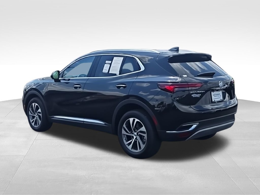 Used 2023 Black Buick Essence image 6