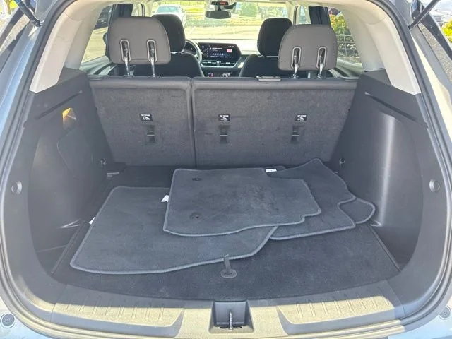 Used 2025 Gray Chevrolet LT image 13