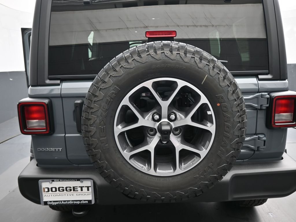 New 2026 Anvil Clearcoat Jeep Sport S image 24
