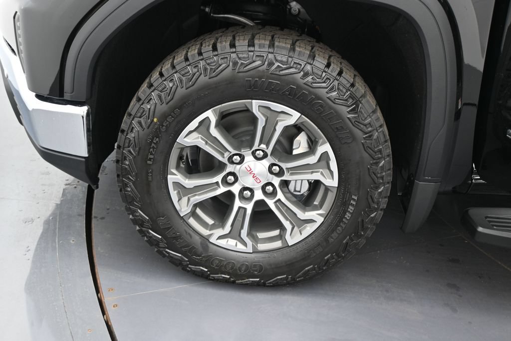 2026 GMC Sierra 1500 Pro - Photo 8