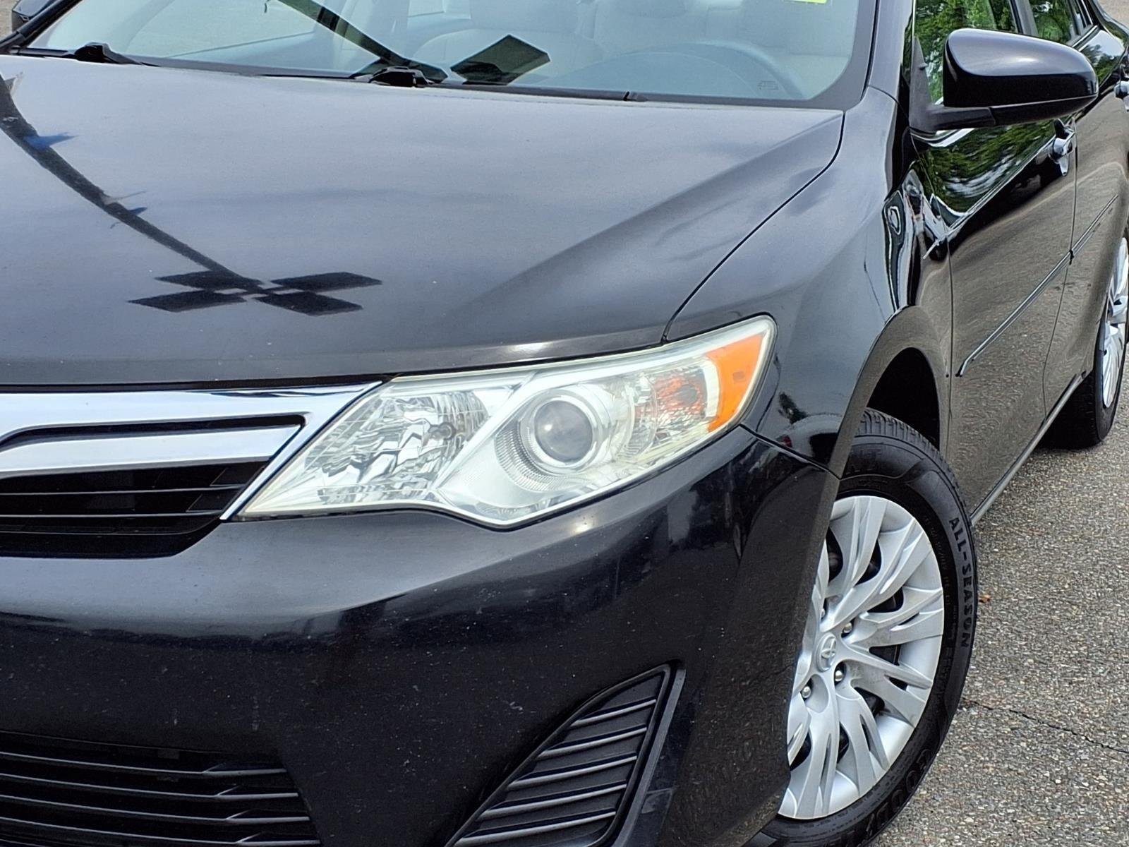 Used 2012 Attitude Black Metallic Toyota LE image 15