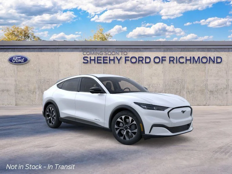 New 2026 Star White Metallic Tri-coat Ford Select image 1