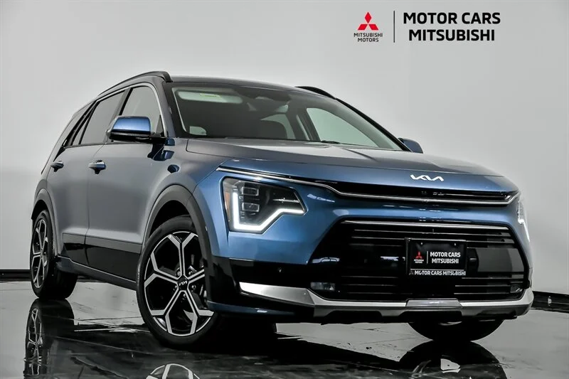 2023 Kia Niro SX Touring HEV's photo