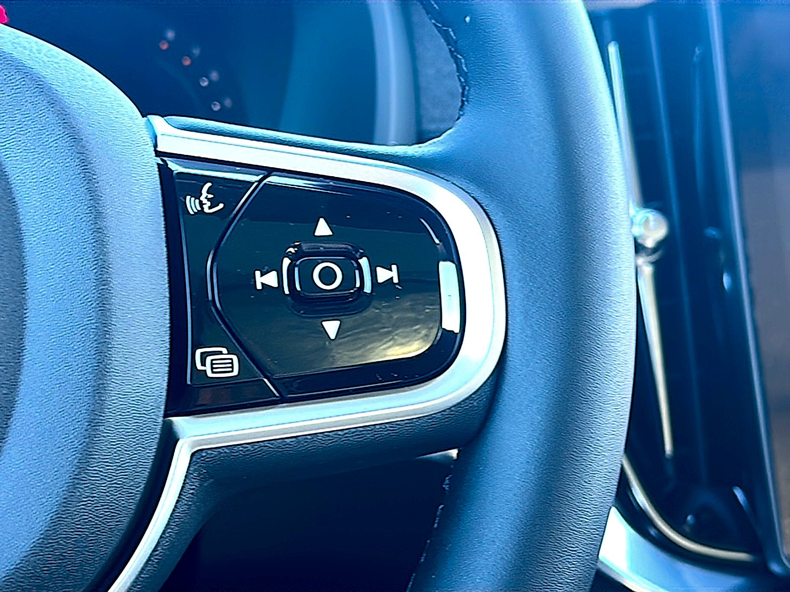 New 2026 Denim Blue Volvo Core image 19