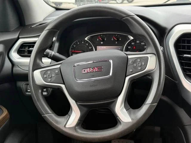 2023 GMC Acadia SLE - Photo 13