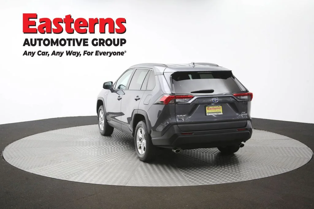 Used 2021 Gray Toyota XLE image 65