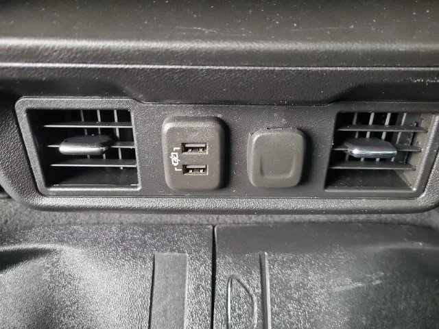 Used 2021 SHADOW GRAY METALLIC Chevrolet LT image 17
