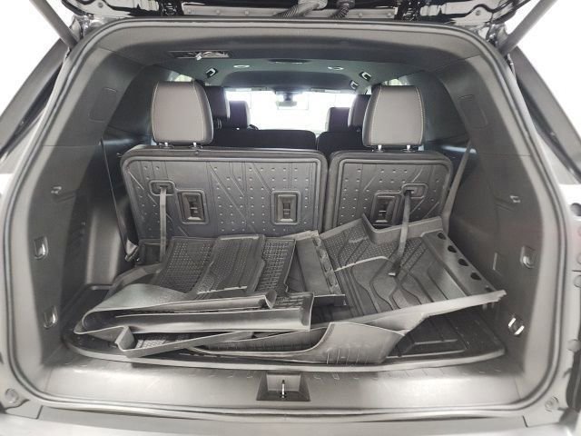 Used 2023 Mosaic Black Metallic Chevrolet LT Leather image 39