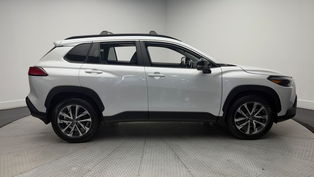 Used 2025 Beige Toyota XLE image 46