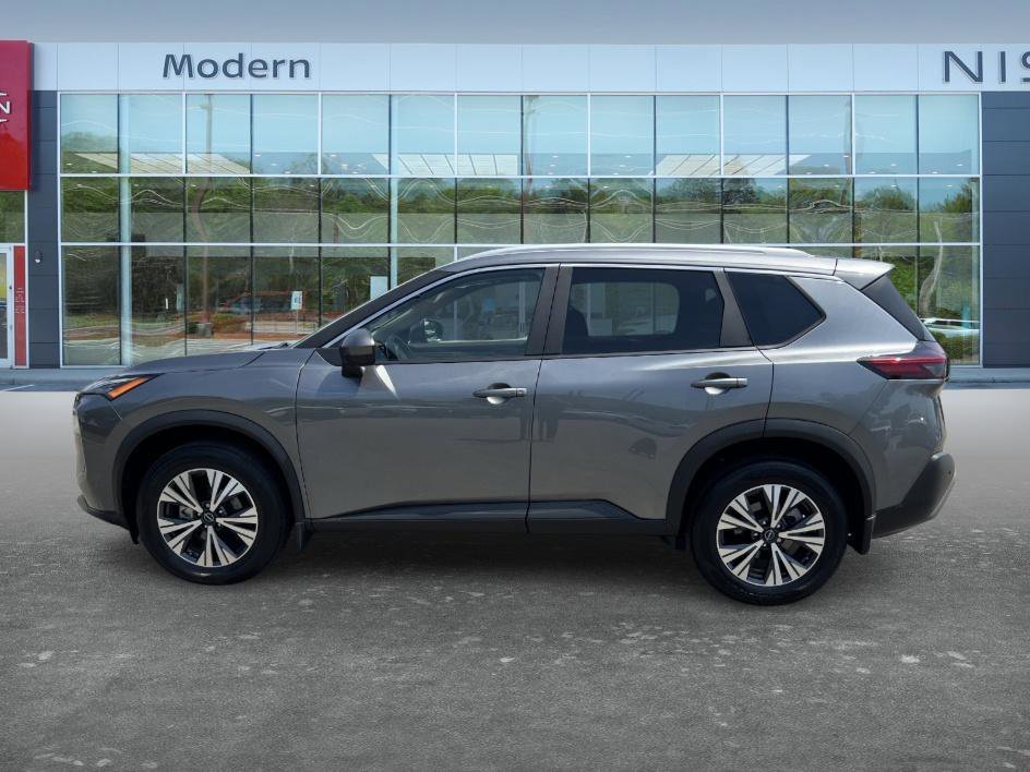 Used 2023 Gun Metallic Nissan SV image 8