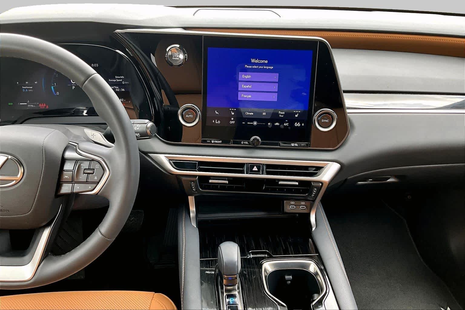 Used 2025 Eminent White Pearl Lexus  image 7