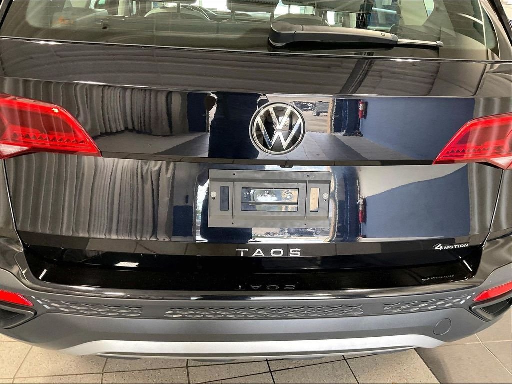 Used 2024 Black Volkswagen 1.5T S image 28