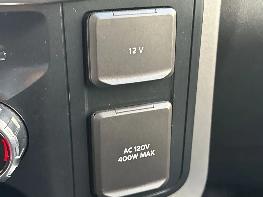 New 2025 White Ford XLT image 31