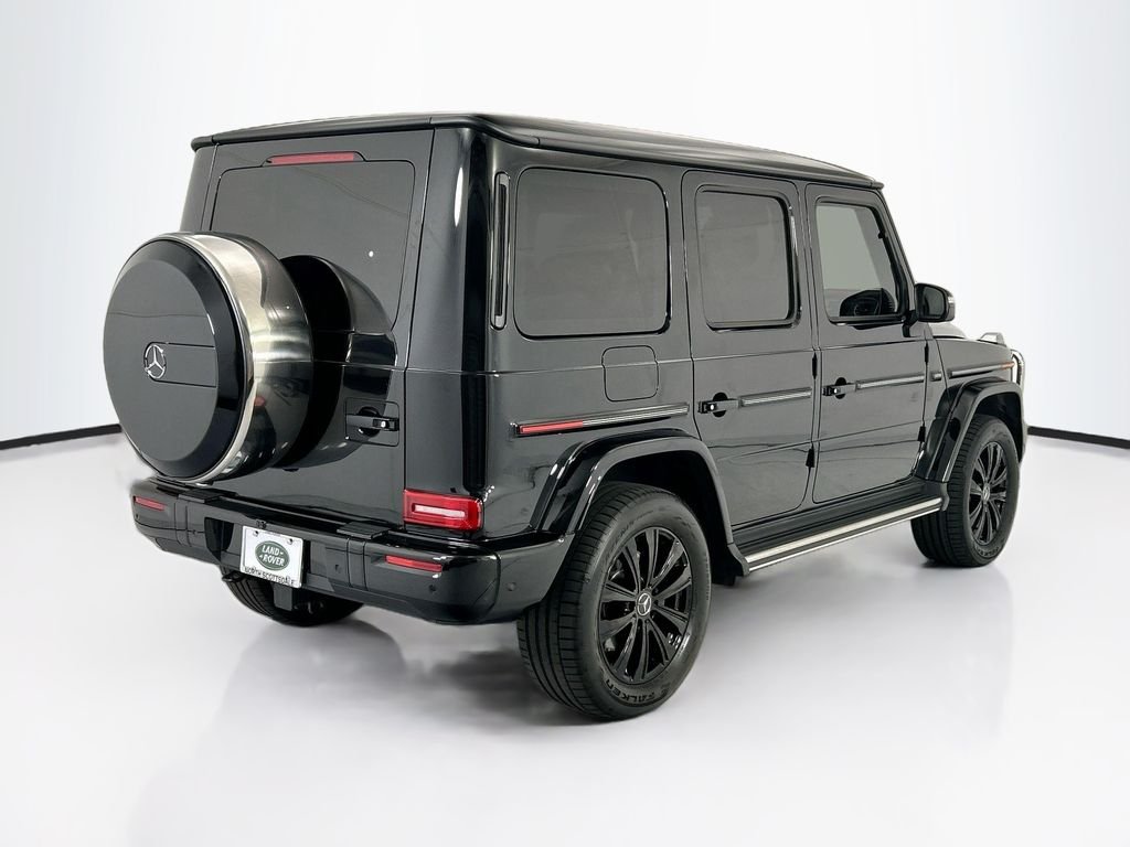 Used 2025  Mercedes-Benz G 550 image 5