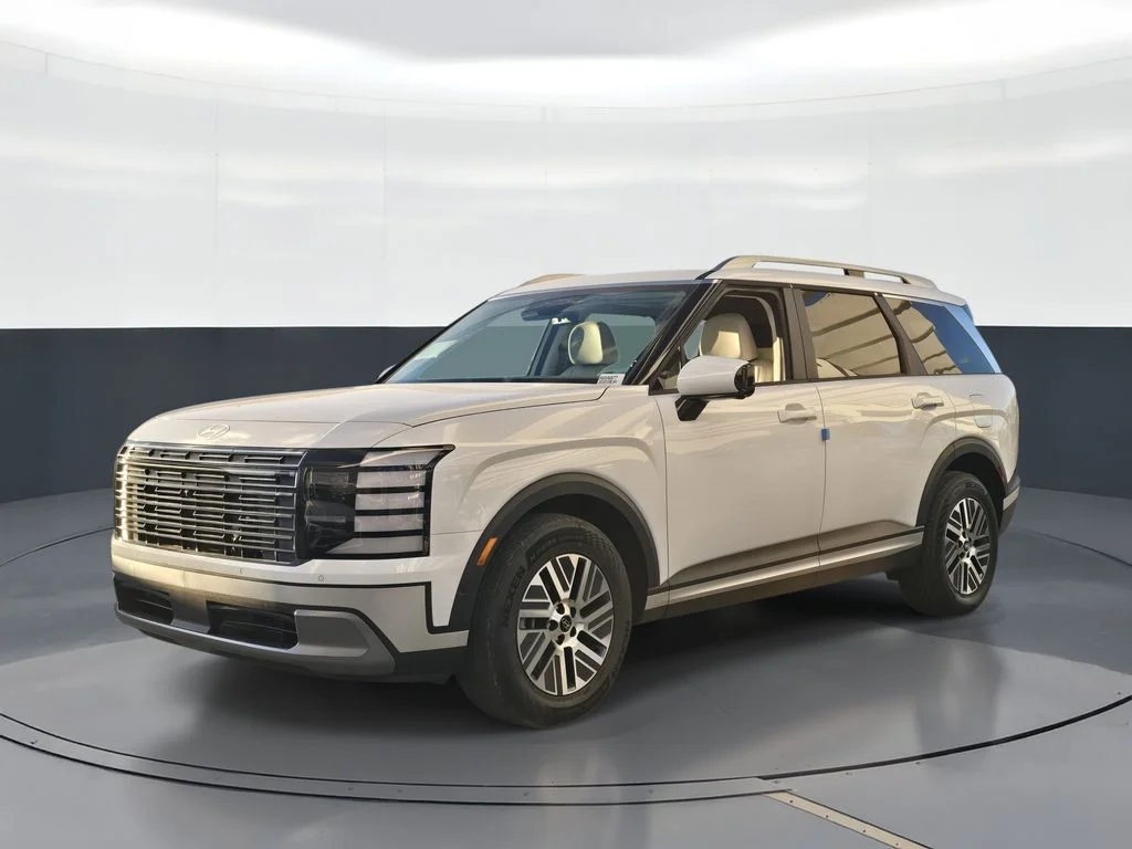 New 2026 White Hyundai Blue SEL image 1