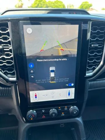 New 2026 Oxford White Ford XLT image 45
