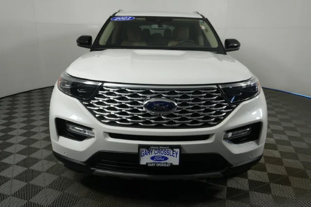Used 2021 Star White Ford Platinum image 8