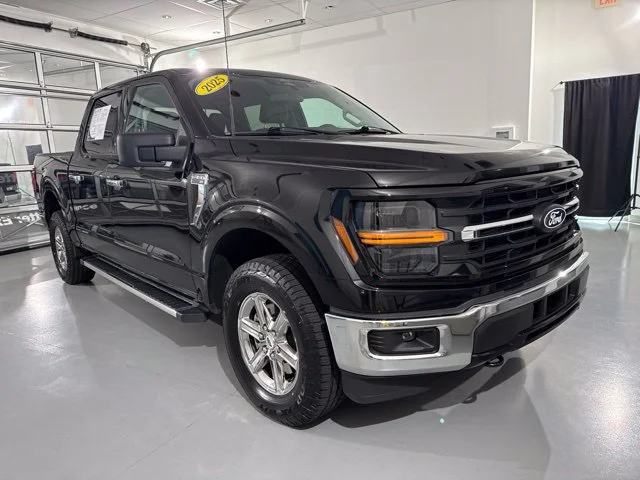 Used 2025 Black Ford XLT image 1