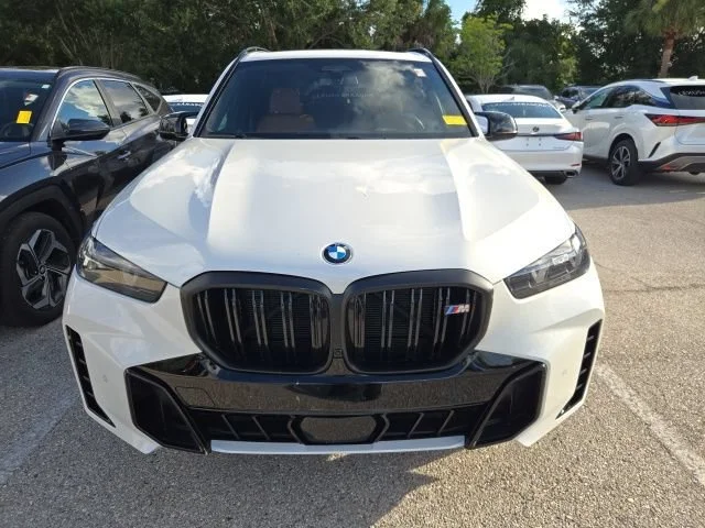Used 2025 Mineral White Metallic BMW M60i image 6