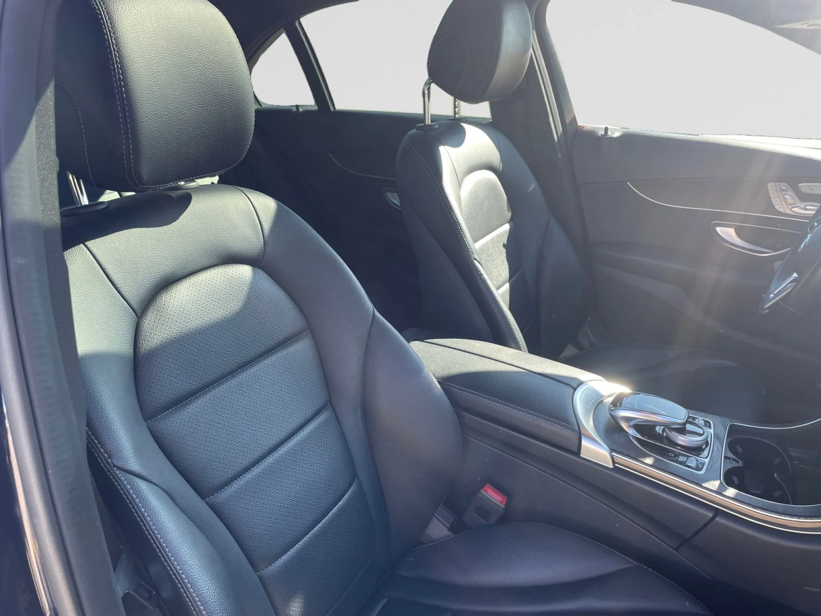 Used 2020 BLUE Mercedes-Benz 4DR SDN C300 4MAT image 10