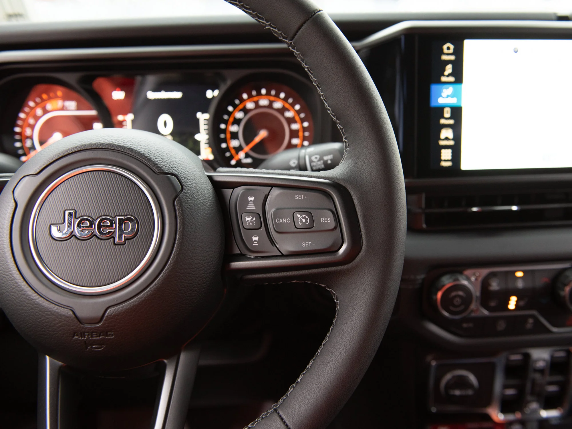 New 2026 Grey Jeep Rubicon* 4 Door 4x4, Nappa Leather, 4.10 Rear Axle, Remote Start image 12