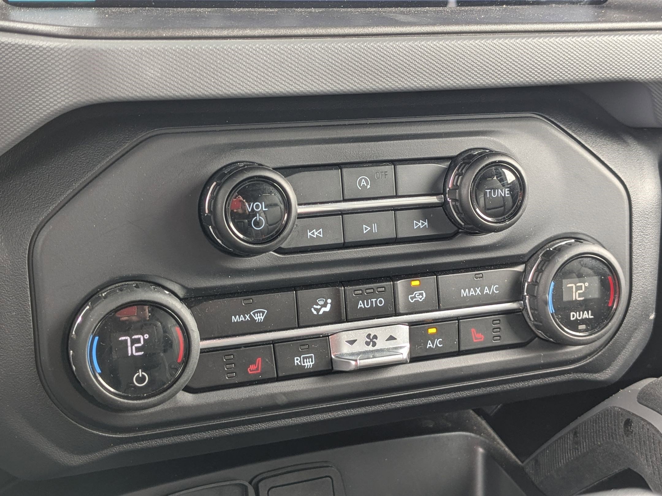 2024 Ford Bronco 2-Door Big Bend - Photo 25