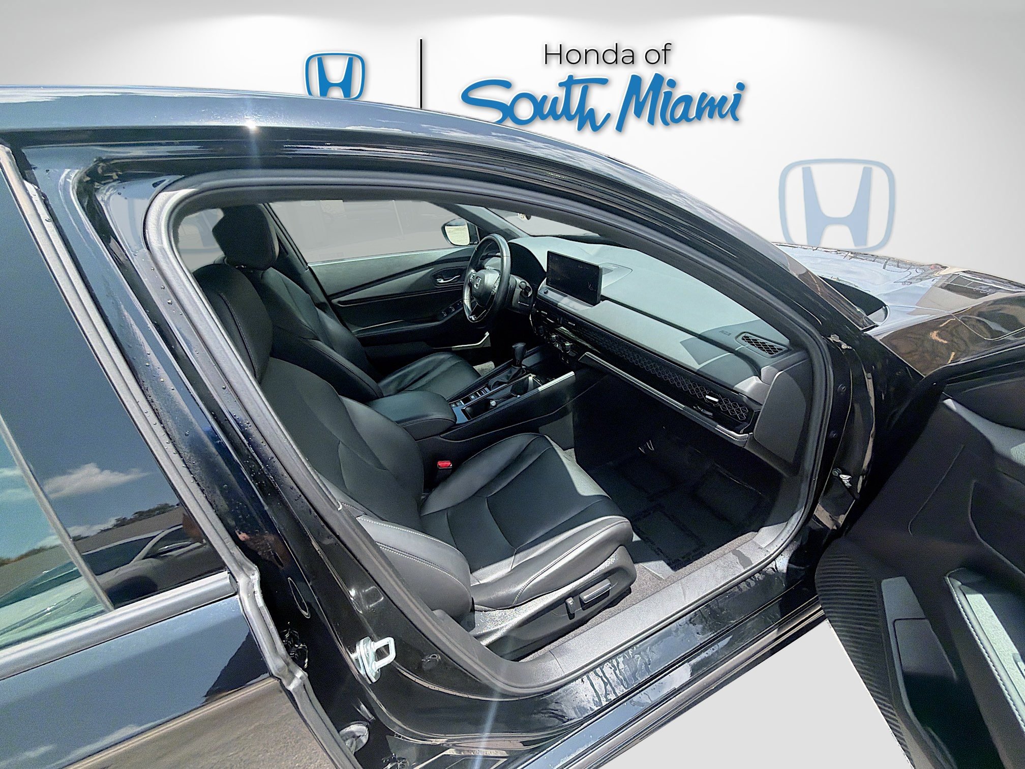 Certified Used 2025 Crystal Black Pearl Honda HYBRID SPORT-L image 31